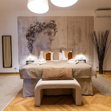 Rezident Eminescu Apartamento *