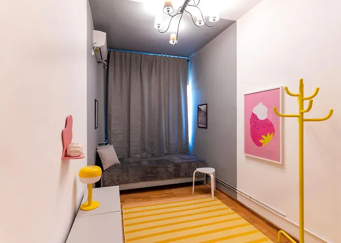 Rezident Eminescu * Bucureşti